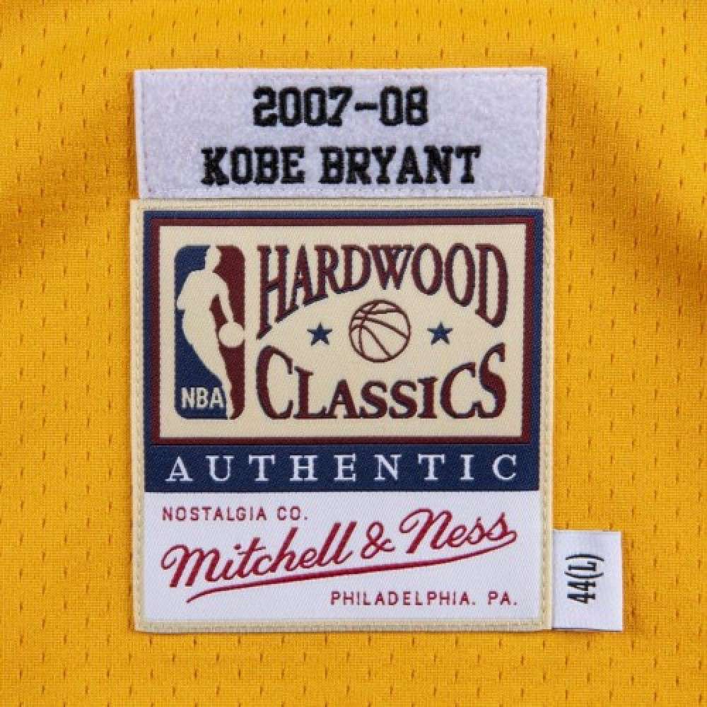 Men's Los Angeles Lakers Kobe Bryant #24 Throwback Yellow 2007-08 Hardwood Classics Jersey-Pro Kit Vault | Brand New 26/27 Sports Jerseys